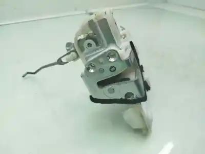 İkinci el araba yedek parçası sag ön kapi kilidi için suzuki swift iii (mz, ez) 1.3 (rs 413) oem iam referansları   