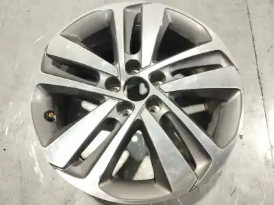 Pièce détachée automobile d'occasion JANTE pour PEUGEOT TRAVELLER AUTOBÚS (V_)  Références OEM IAM 9810098577  98100985ZV. 98100985XY. 98100985TW