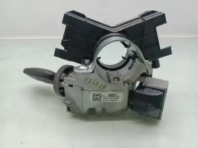 Second-hand car spare part ignition switch for opel astra k (b16) 1.6 cdti (68) oem iam references 39136772  39079938 13279296