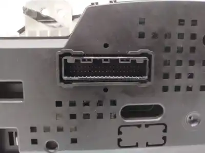 Peça sobressalente para automóvel em segunda mão quadrante por hyundai ix20 (jc) 1.4 referências oem iam  11001805301u 940031k070