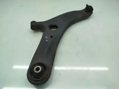 Peça sobressalente para automóvel em segunda mão braço de suspensão inferior dianteiro direito por hyundai ix20 (jc) 1.4 referências oem iam 