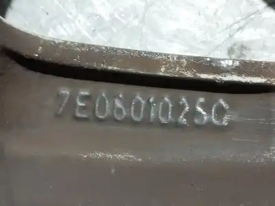 Pezzo di ricambio per auto di seconda mano cerchione in lega per vw multivan v (7hm, 7hn, 7hf, 7ef, 7em, 7en) 1.9 tdi riferimenti oem iam 7e06010250  