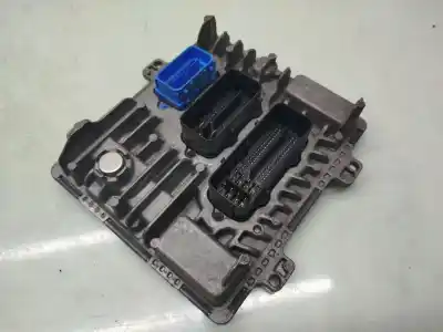 İkinci el araba yedek parçası ECU MOTOR KONTROL CIHAZI için OPEL ASTRA J SPORTS TOURER  OEM IAM referansları  55591599 55491600