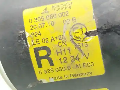 Автозапчастина б/у правий протитуман для mini mini (r50, r53) cooper посилання на oem iam  0305060002 6925050