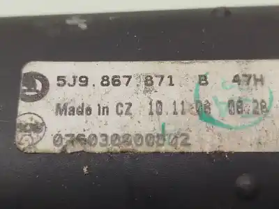 Pièce détachée automobile d'occasion plage arrière pour skoda fabia ii combi (545) 1.4 tdi références oem iam   5j9867871b