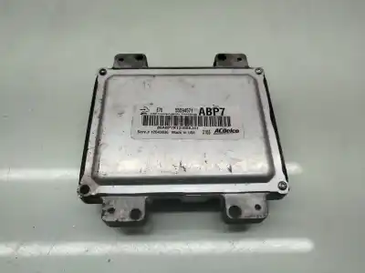 Pezzo di ricambio per auto di seconda mano centralina motore per opel corsa d (s07) 1.2 (l08, l68) riferimenti oem iam  12643636 55594571