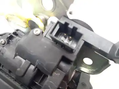 Second-hand car spare part trunk lock for skoda superb ii ranchera familiar (3t5) 2.0 tdi 16v oem iam references 8r0827505a  