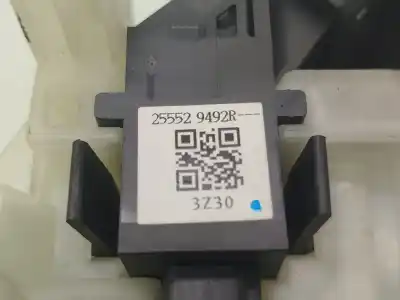 Second-hand car spare part headlights switch for renault master iii furgón (fv) 2.3 dci 125 fwd (fv0c, fv0d, fv0g, fv0h, fv0j, fv0k) oem iam references 681720005r  255529492r