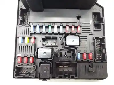 Автозапчасти б/у блок реле/предохранителей за nissan qashqai / qashqai +2 i (j10, nj10, jj10e) 2.0 dci a las 4 ruedas ссылки oem iam 24383bb50a  284b7jd00b