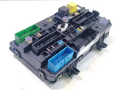 Pièce détachée automobile d'occasion BOÎTES À FUSIBLES pour OPEL ZAFIRA / ZAFIRA FAMILY B (A05)  Références OEM IAM  5DK00866924 13268286
