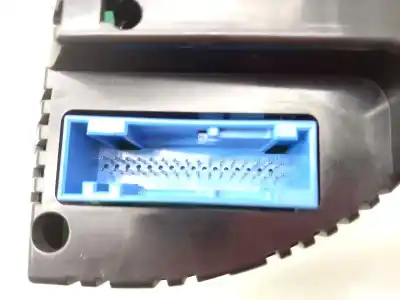 Автозапчастина б/у панель інструментів для audi a4 b6 (8e2) 2.0 посилання на oem iam  3142180731 8e0920900l