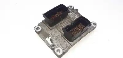Gebrauchtes Autoersatzteil ecu-motorsteuergerät uce motorsteuergerät zum alfa romeo 147 (190) 1.6 16v cat oem-iam-referenzen 0261206715