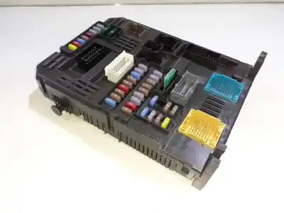 Second-hand car spare part FUSE BOX UNIT for CITROEN JUMPY SPACETOURER  OEM IAM references 9807682480 VF7CEM01 2551410022