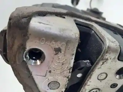 Автозапчасти б/у замок задней левой двери за toyota rav 4 (a3) executive ссылки oem iam 6906042021 69060a 
