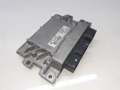 Pièce détachée automobile d'occasion calculateur moteur ecu pour dacia sandero ambiance références oem iam 8201082042