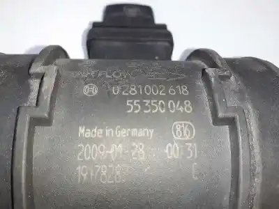 Автозапчастина б/у витратомір повітря для opel corsa d 1.3 16v cdti посилання на oem iam 55350048  0281002618