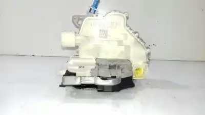 Автозапчастина б/у замок передніх дверей лівий для audi q3 (8ug) base посилання на oem iam 8j1837015f  