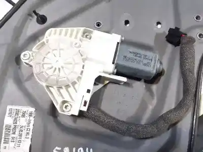 Second-hand car spare part passenger side right window regulator for skoda superb combi (3t5) ambition oem iam references 3t0837462a  