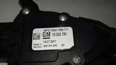 Second-hand car spare part accelerator pedal for opel zafira tourer edition oem iam references 13253781  6pv00976511