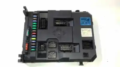 Peça sobressalente para automóvel em segunda mão caixa de fusíveis e relés por citroen c3 selection referências oem iam 9666952280
