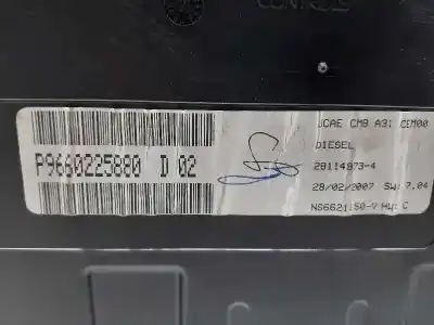 Peça sobressalente para automóvel em segunda mão quadrante por citroen c2 collection referências oem iam p9660225880  