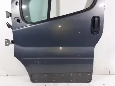 Автозапчасти б/у левая передняя дверь за renault trafic combi (ab 4.01) generation privilege  combi corto ссылки oem iam   