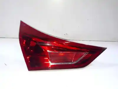 Автозапчасти б/у внутренний левый задний фонарь за toyota auris 1.8 16v (híbrido) ссылки oem iam 