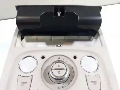 Автозапчасти б/у внутренний свет за audi q5 (8r) 2.0 tfsi (155kw) ссылки oem iam 8k0951177  28138344