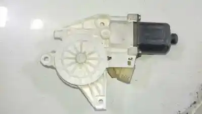 Peça sobressalente para automóvel em segunda mão motor elevador vidro dianteiro direito por mercedes-benz clase c (w204) berlina 3.0 cdi cat referências oem iam a2048200242