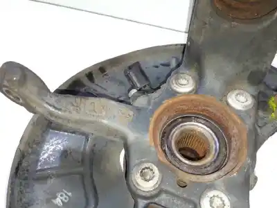 Second-hand car spare part front left knuckle for skoda superb combi (3t5) elegance oem iam references   