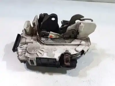 Pezzo di ricambio per auto di seconda mano serratura porta posteriore destra per jeep compass sport riferimenti oem iam 04589414ad