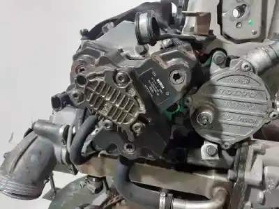 Second-hand car spare part complete engine for volvo xc70 2.4 diesel cat oem iam references d5244t  297921