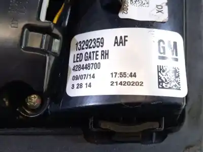 Автозапчасти б/у внутренний правый задний фонарь за opel zafira tourer c (p12) 1.6 cdti (75) ссылки oem iam 39028600 428448700 13292359