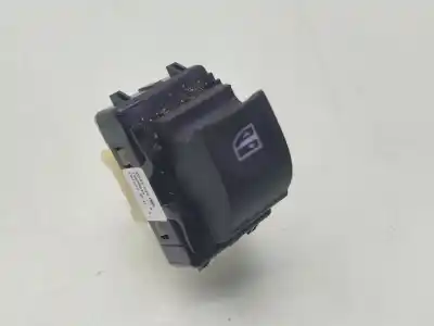 Peça sobressalente para automóvel em segunda mão botão / interruptor elevador vidro traseiro esquerdo por renault clio iv (bh_) 0.9 tce 90 referências oem iam 