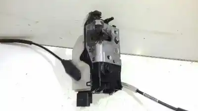 Second-hand car spare part front right door lock for peugeot 208 active oem iam references 9688079280