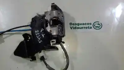 Peça sobressalente para automóvel em segunda mão fechadura da porta traseira direita por mercedes-benz clase c (w204) berlina c 320 cdi (204.022) referências oem iam a2047300435