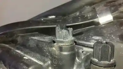 Recambio de automóvil de segunda mano de faro derecho para mercedes-benz clase cls (w219) 320 cdi (219.322) referencias oem iam 2198200261  
