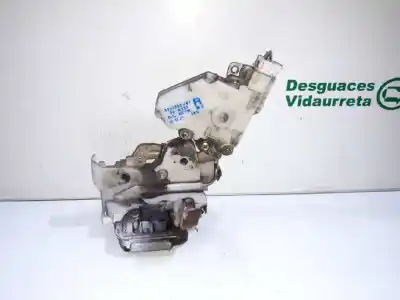 Автозапчастина б/у замок заднього правого дверя для nissan terrano/terrano.ii (r20) 2.7 turbodiesel посилання на oem iam 8255250j01