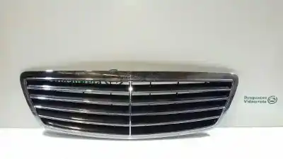 Автозапчастина б/у передня решіта для mercedes-benz clase s (w220) berlina 320 (220.065) посилання на oem iam 