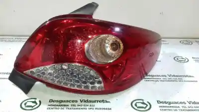 Pièce détachée automobile d'occasion feu arrière droit pour peugeot 206+ básico références oem iam 6351gv