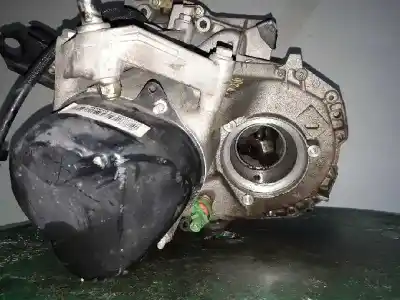 Автозапчастина б/у коробка передач для renault clio ii fase ii (b/cb0) 1.2 посилання на oem iam jb1514 s240006 7701723254