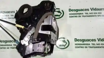 Second-hand car spare part front right door lock for toyota rav 4 active oem iam references 6903060240