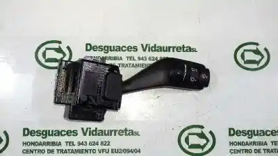 Pezzo di ricambio per auto di seconda mano comando pulito per ford focus berlina (cap) 1.6 tdci cat riferimenti oem iam 4m5t17a553bd