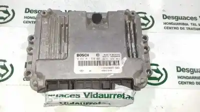 Gebrauchtes Autoersatzteil ecu-motorsteuergerät uce motorsteuergerät zum opel vivaro combi 2.7t corto oem-iam-referenzen 8200512196