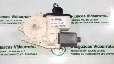 Автозапчастина б/у двиг скла задне ліво для bmw x3 (e83) 2.0d посилання на oem iam 69259652