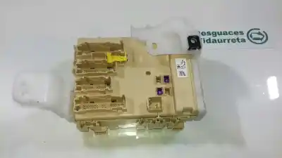 Автозапчасти б/у блок реле/предохранителей за toyota auris 1.8 16v (híbrido) ссылки oem iam 63583366