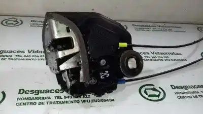 Peça sobressalente para automóvel em segunda mão fechadura da porta traseira esquerda por toyota auris 2.2 d-cat referências oem iam 