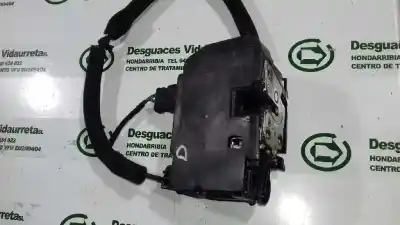 Pezzo di ricambio per auto di seconda mano serratura porta anteriore destra per iveco daily caja abierta 35s16 riferimenti oem iam 