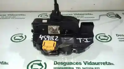 Автозапчасти б/у замок задней левой двери за opel astra j lim. excellence ссылки oem iam 13579557