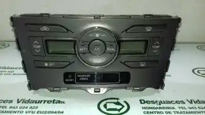Peça sobressalente para automóvel em segunda mão comando de sofagem (chauffage / ar condicionado) por toyota auris 1.4 16v cat referências oem iam 5590002230